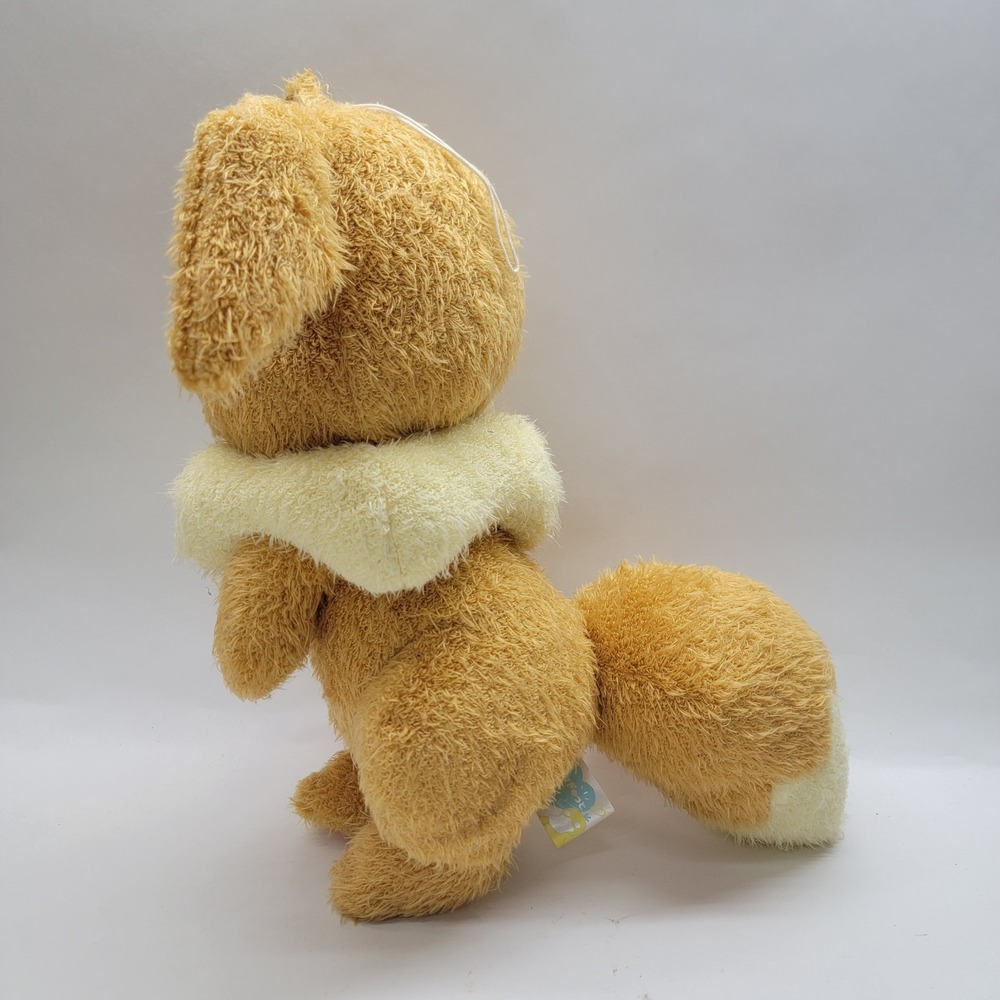 Eevee Pokemon Banpresto 2018 Plush 12" Fuzzy Toy Doll Japan Import Hanger - Picture 3 of 13